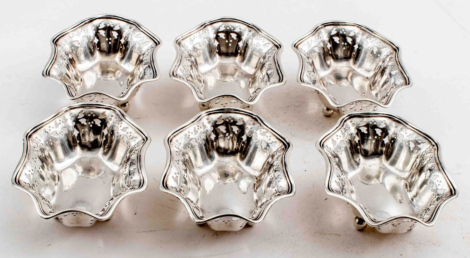 Tiffany Sterling Silver Pierced Footed Bowls, 6 (1 of 7)