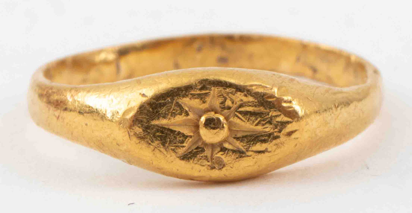 Vintage 24K Yellow Gold Gypsy Starburst Ring (1 of 11)