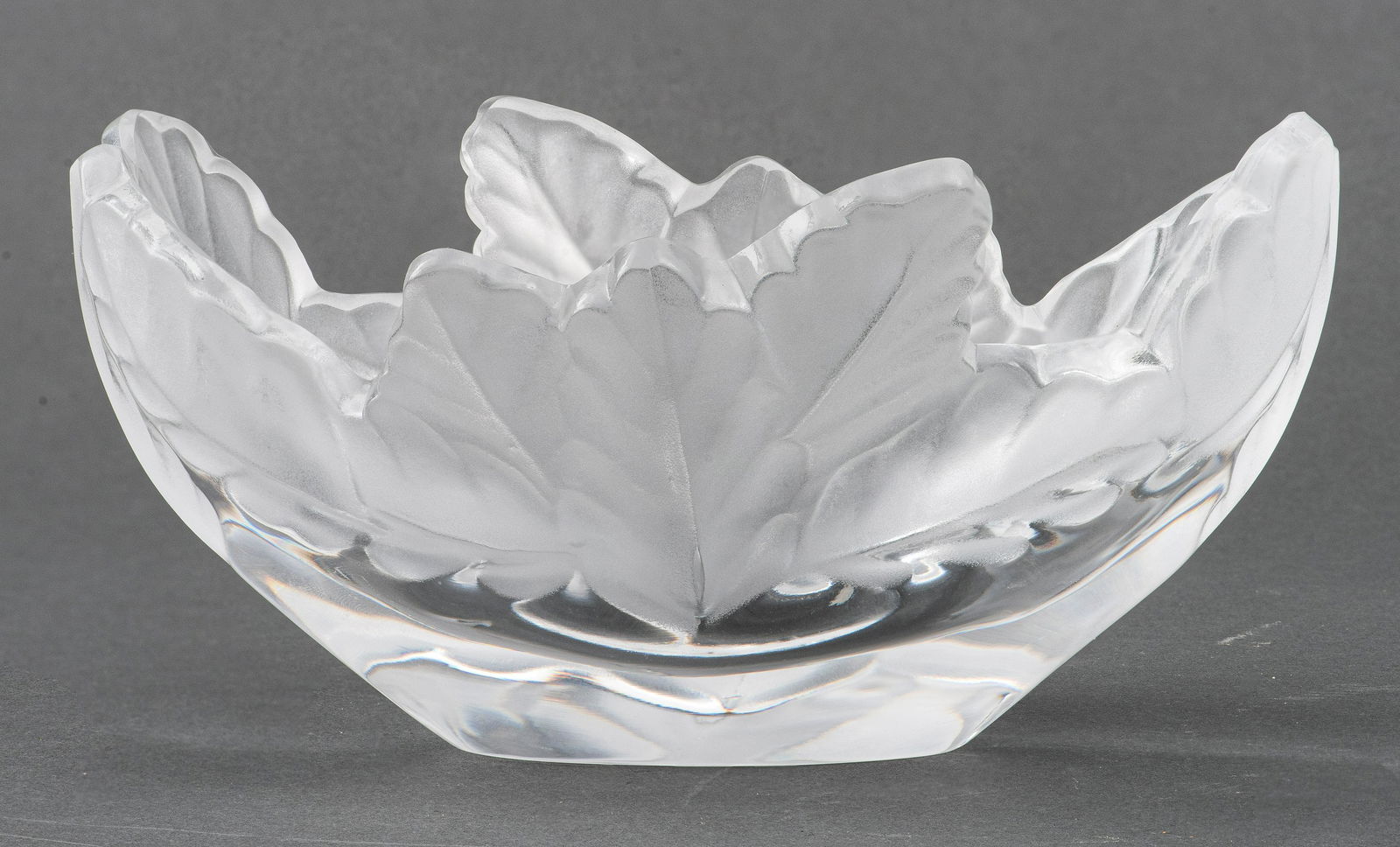 Lalique "Compiegne" Crystal Bowl (1 of 7)