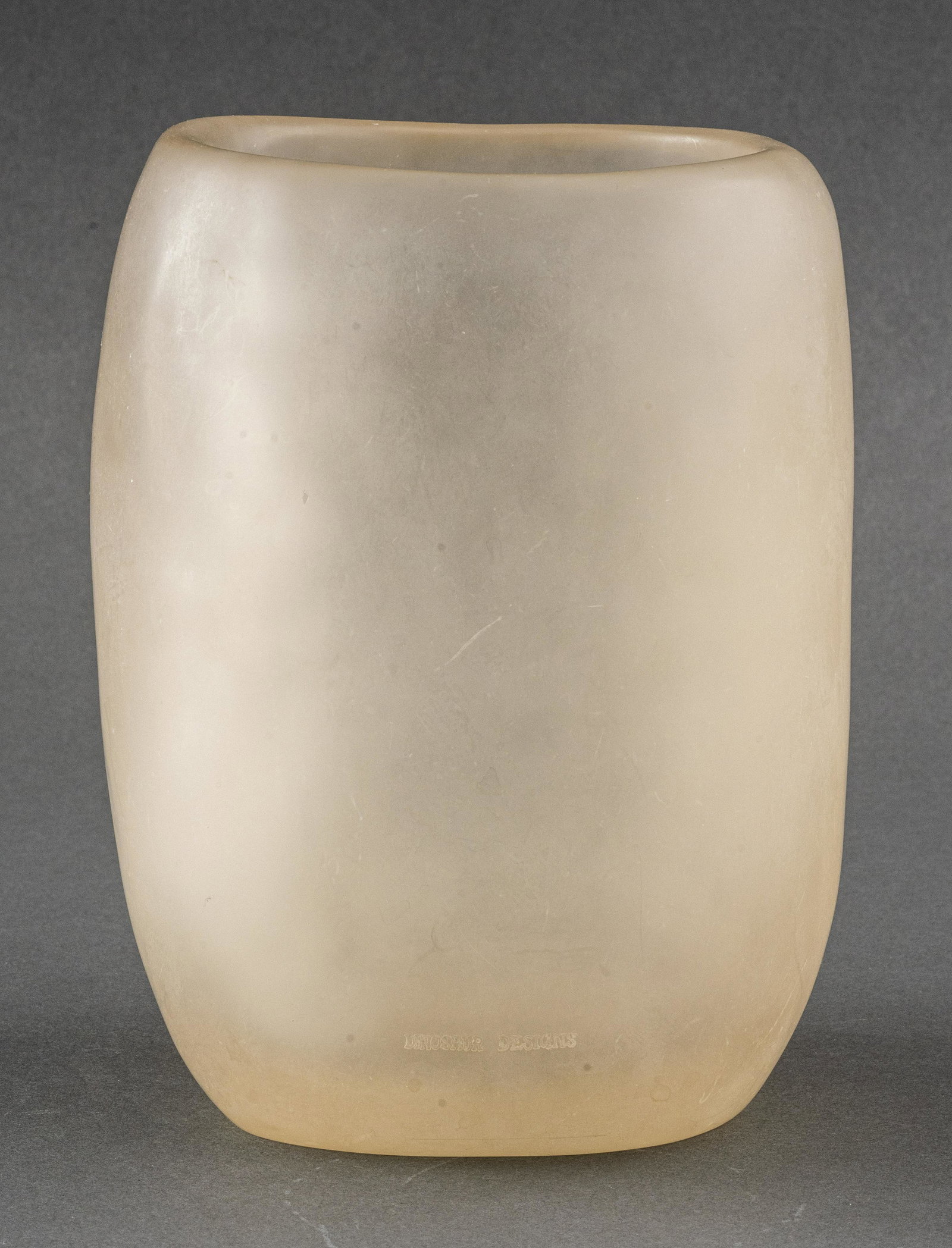 Dinosaur Designs Resin Vase: Dinosaur Designs resin vase, marked 'Dinosaur Designs," made in Australia. 7.5" H x 5" in diameter
