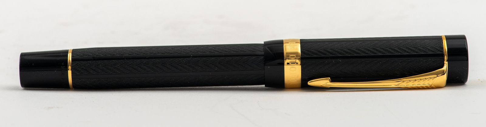 Parker Duofold 'Greenwich Meridian 2000' Pen (1 of 7)