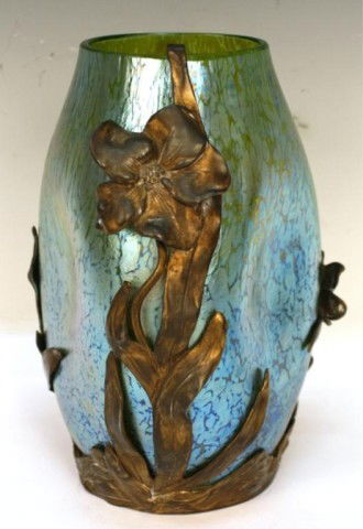 Vanhauten Gilt Bronze Mounted Loetz Glass Vase: Loetz art nouveau iridescent art glass vase set in Vanhauten gilt bronze mounts with floral design, France, circa 1900; underside of the mount stamped Vanhauten. Dimensions: 8"H x 5-1/2"W x 5-1/2"D