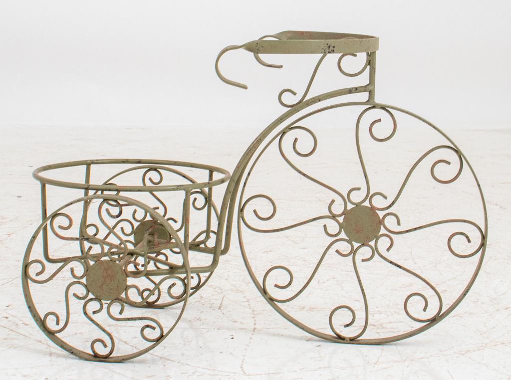 Tricycle Outdoor Plant Stand / Flower Pot Holder (1 of 7)