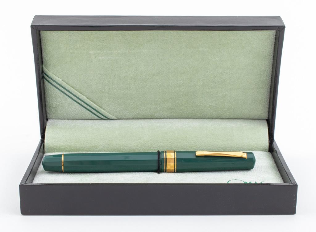 OMAS Italia '90 Green Resin 14K Gold Fountain Pen (1 of 8)