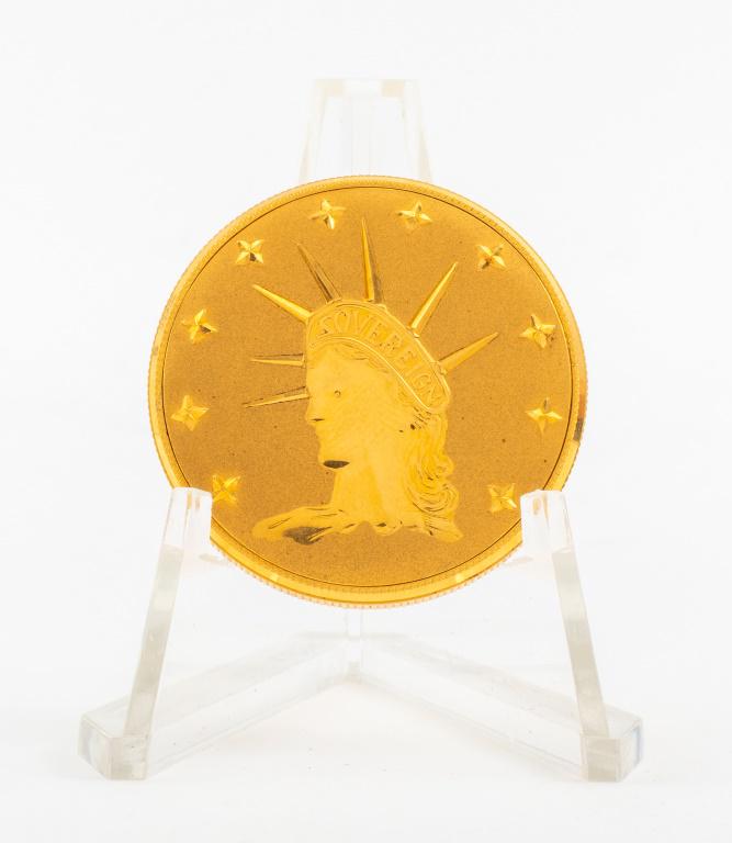 Benrus 18K Yellow Gold Coin Case Pocket Watch (1 of 9)