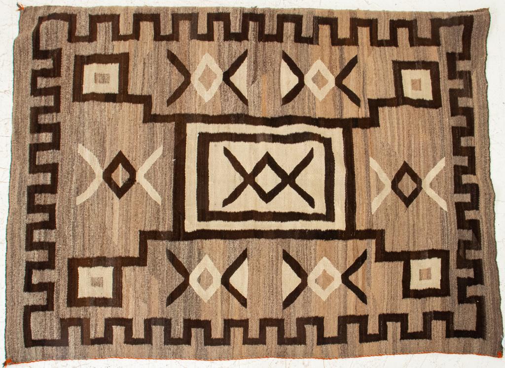 Navajo Two Grey Hills Storm Pattern Geometric Rug (1 of 10)