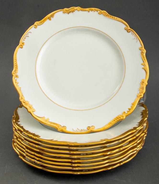 Coalport Porcelain "Admiral" Dinner Plates, 9: Coalport Porcelain dinner plates in the "Admiral" pattern, nine (9), c. 1970 - 1978, each with overglaze green marks to underside reading "Coalport / Bone China / Made in England / AD 1750 / "Admiral"