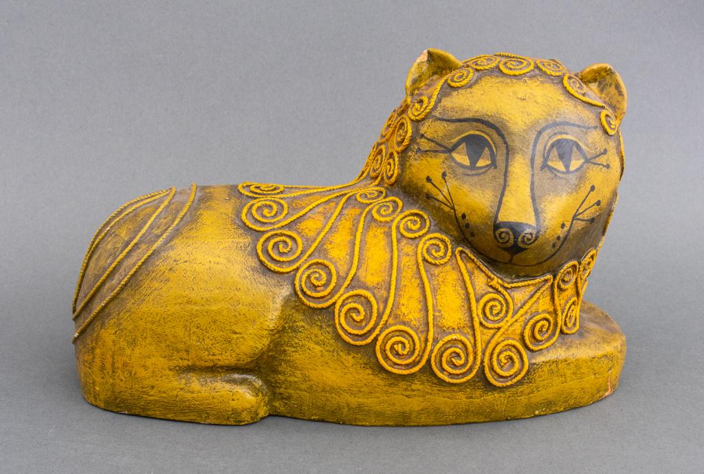 Gemma Taccogna Papier Mache Lion Sculpture (1 of 8)