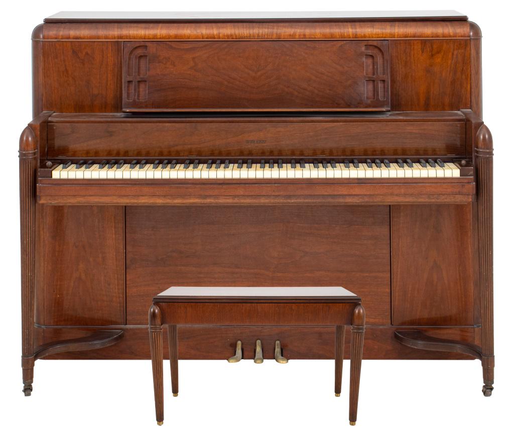 Everett Piano Co. Art Deco Upright Piano C. 1941