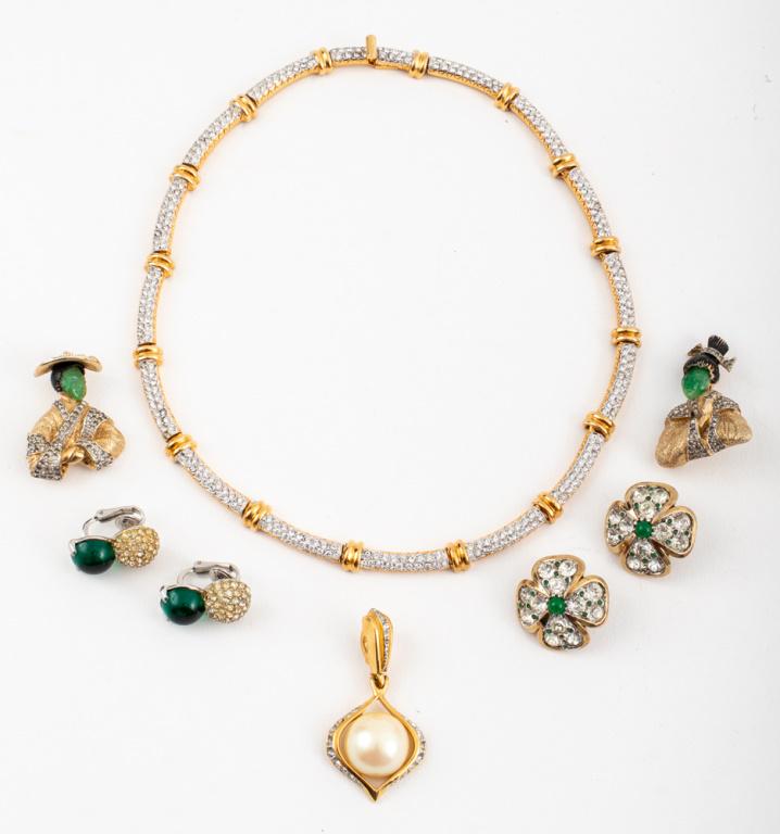 Costume Jewelry incl. Nettie Rosenstein, 5 (1 of 6)