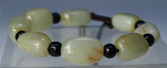 Chinese Jade Beaded Bracelet - 5
