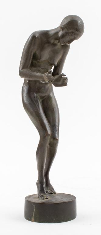 Heinrich Scholz Nude Woman Bronze Sculpture: Heinrich Karl Scholz (Austrian, 1880-1937) nude woman bronze cast sculpture, signed and dated 1919 on the round base. 12.5" H x 4.5" Diameter.