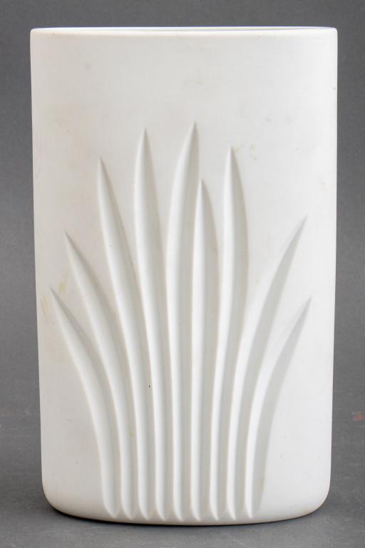 Claus Josef Riedel for Rosenthal Porcelain Vase (1 of 10)