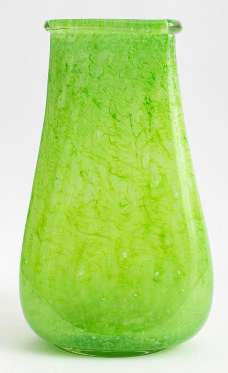 Carder Steuben Green Cluthra Glass Vase (1 of 7)