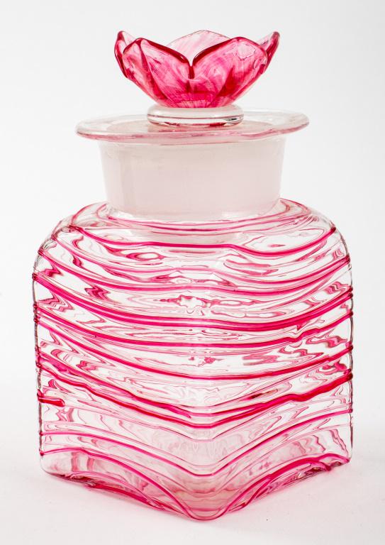 Carder Steuben Flower Stoppered Bottle (1 of 7)