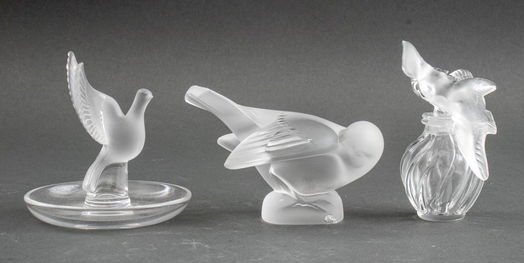 Lalique "Dove" Frosted Crystal Table Article, 3 (1 of 5)