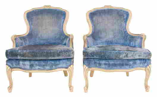 Lacquered Furniture