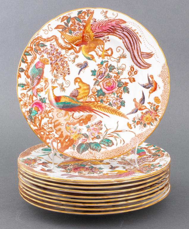 Royal Crown Derby "Olde Avesbury" Dinner Plates 10: Royal Crown Derby English porcelain dinner plates, ten, (10), in the "Olde Avesbury" pattern (introduced 1933), each with underglaze brown marks for the period 1954-1965, each with gilt rims, and deco