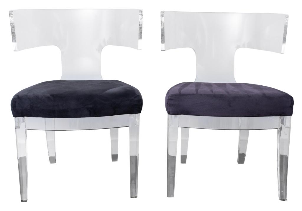 Hollywood Regency style lucite Klismos chairs, a pair, of typical form with rounded back and (1 of 5)