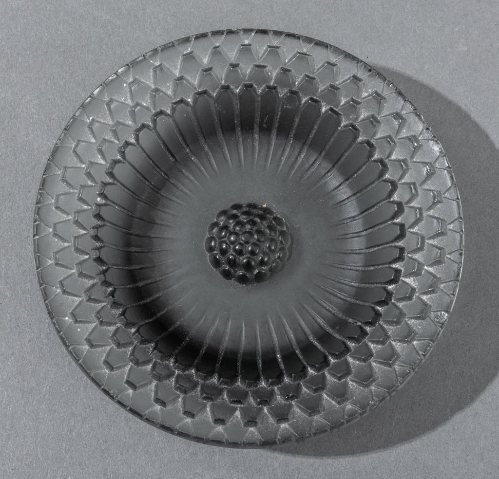 Rene Lalique Glass "Simone" Cendrier: Rene Lalique (French, 1860-1947) Art Deco gray glass "Simone" (Model: 300, designed c. 1929) cendrier or ash tray, signed "R.Lalique" to underside. 0.75" H x 4" in diameter. Provenance: Property from 