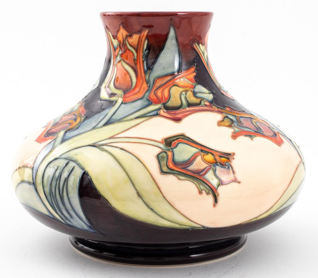 Moorcroft Pottery Sally Tuffin "Red Tulip" Vase (1 of 9)