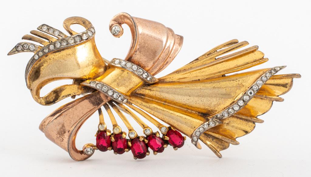 Ralph DeRosa Gem-Set Gilt Sterling Silver Fur Clip (1 of 7)