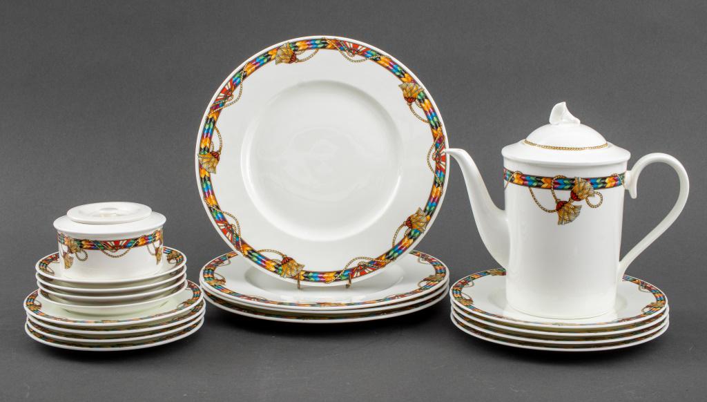 Villeroy & Boch "Messalina" Coffee Service for 4: Villeroy and Boch tea and coffee service for four in the "Messalina" pattern, comprising one covered sugar pot, one coffee pot, one creamer jug, four tea cups, four saucers, four dessert plates, four