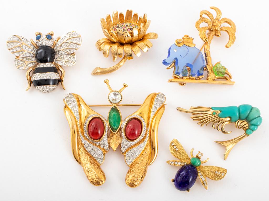 Group Lot of Gold-Tone Costume Jewelry Pins, 6 (1 of 8)