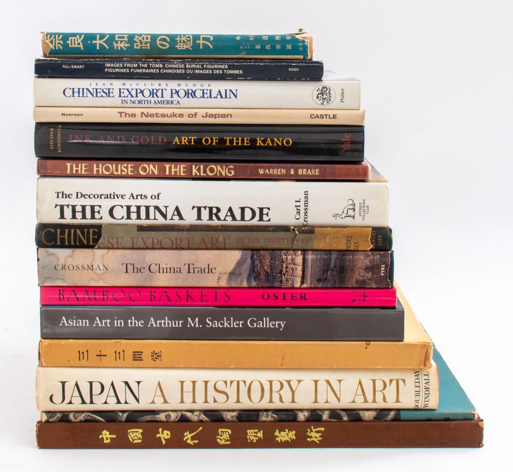 Asian Art Interest Books, 15: Fifteen books on Asian art interest, including: "Images from the Tomb: Chinese Burial Figurines" by Barry Till and Paula Stewart, "The House on the Klong: The Bangkok Home and Asian Art Collection of 