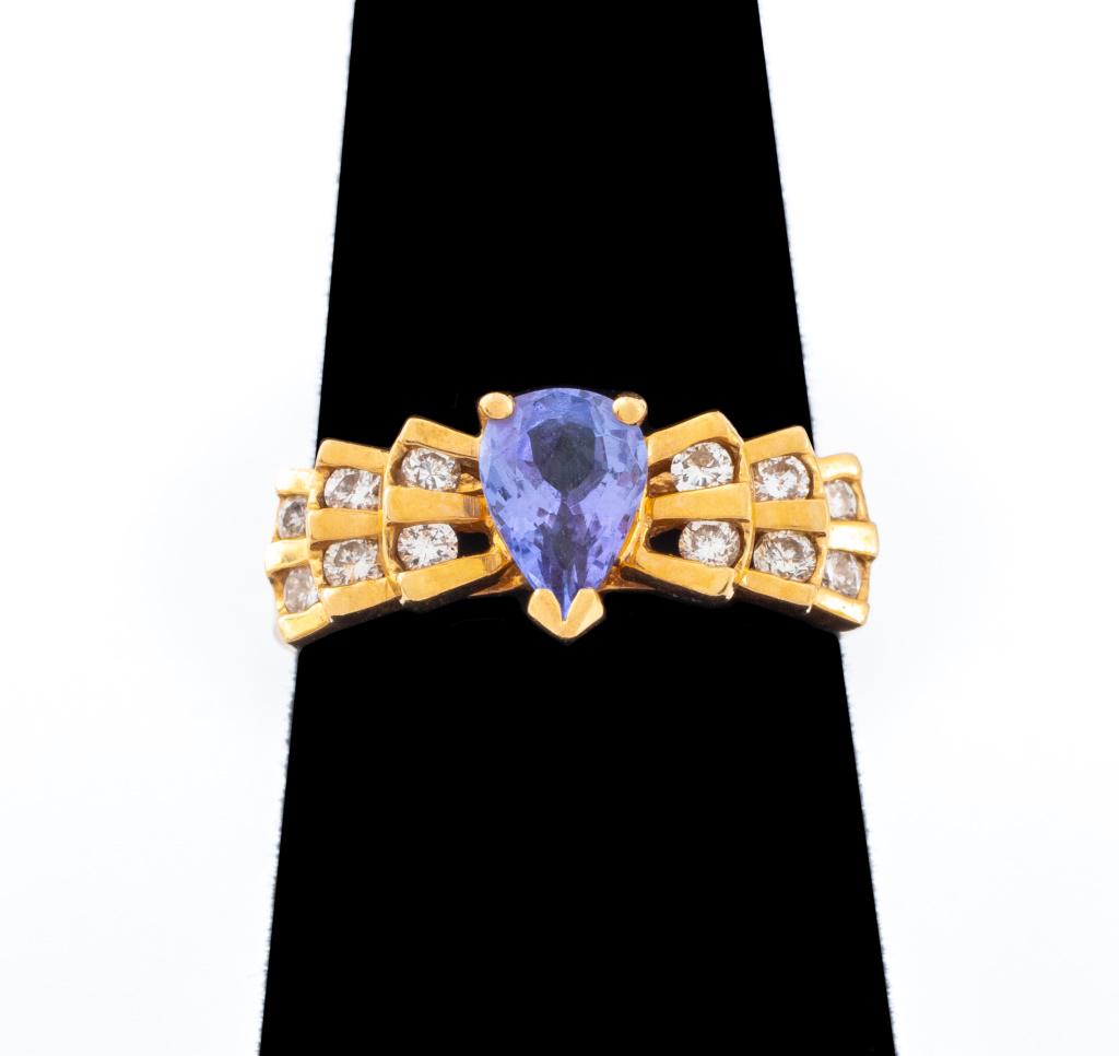 14K Yellow Gold Tanzanite Diamond Ring (1 of 8)