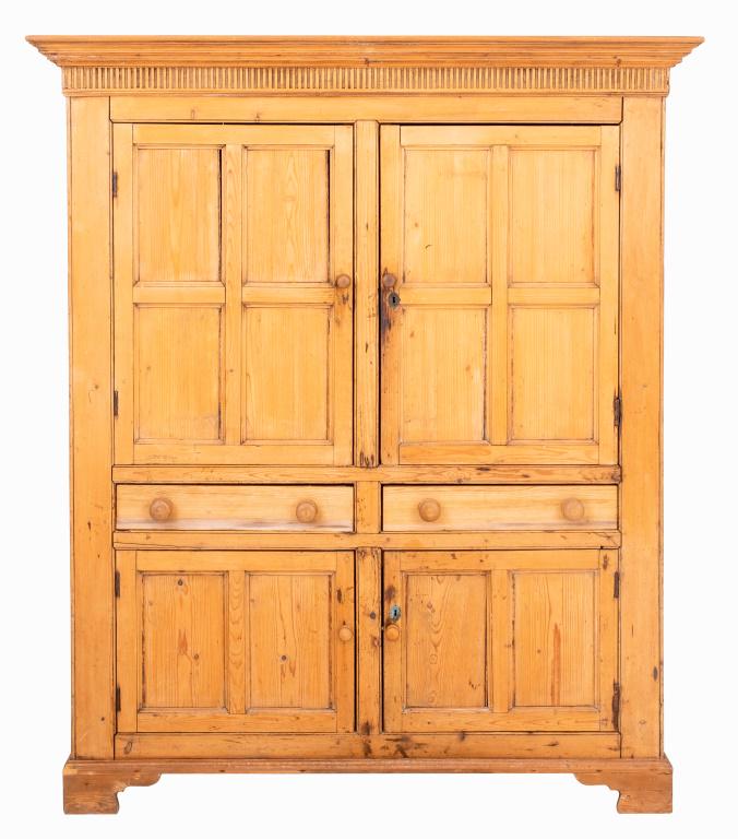 Country Style Pine Armoire, 20th C (1 of 8)