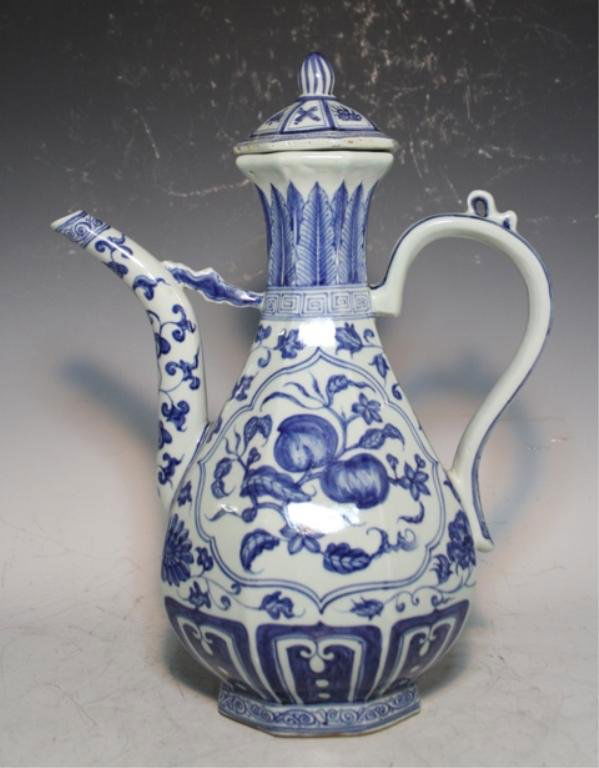 395 Chinese Porcelain Teapot Early Ming Dynasty