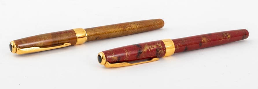 Parker Chinese Lacquer 18K Nib Fountain Pens, 2: Set of two Parker Sonnet fountain pens with Chinese lacquered case, with 18K gold nib in size M, made in France. 5.25" H x 0.5" diameter.