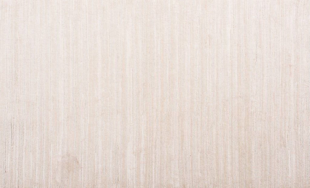 Tufenkian Horizon III Light Linen Rug, 4' 11" x 3': Tufenkian "Horizon II Light Linen" carpet, wool, linen and silk blend, made in Nepal, marked. Minor staining. 4' 11" H x 3' W.