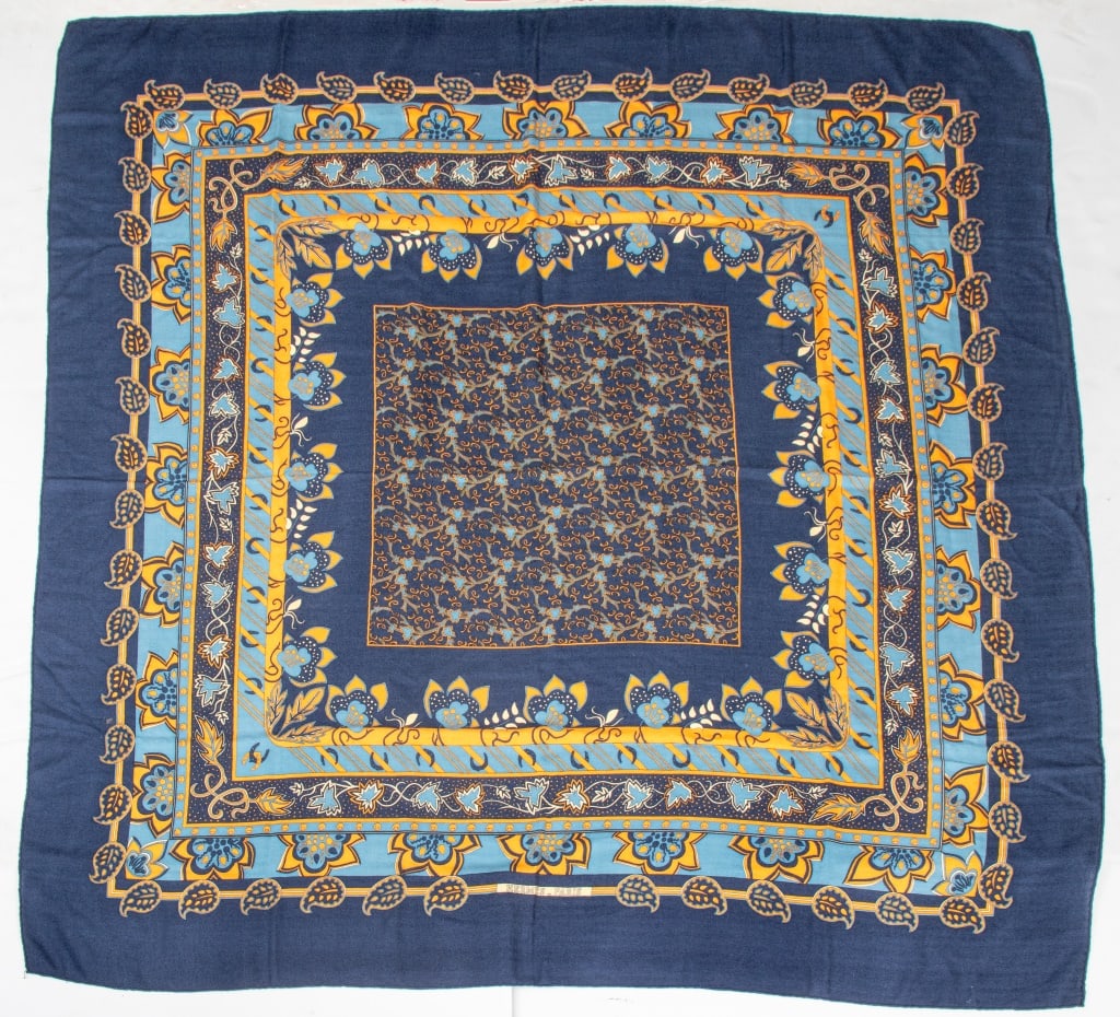Hermes Paris Blue & Gold Cashmere Scarf (1 of 12)