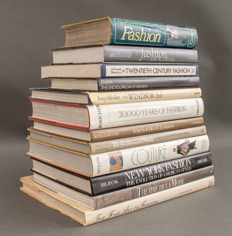 Fashion History Books of Interest, 12 (1 of 10)