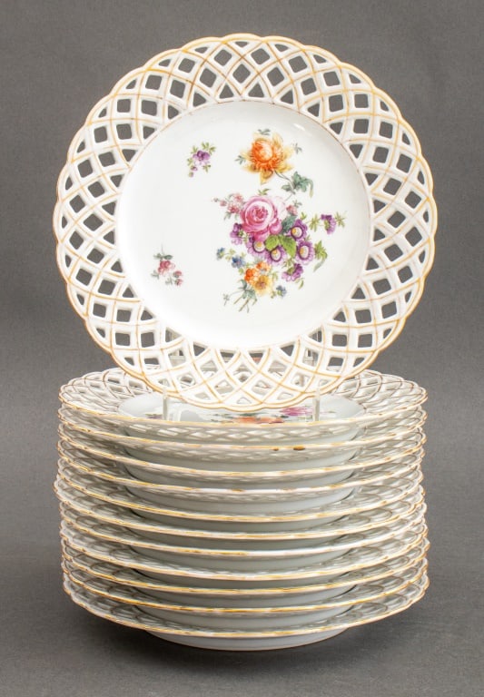 Dresden Porcelain Pierced Floral Dessert Plates 12 (1 of 10)