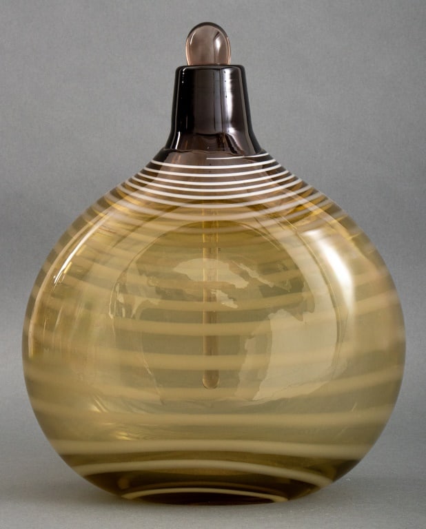 European Art Glass Perfume Bottle, 20th C (1 of 9)