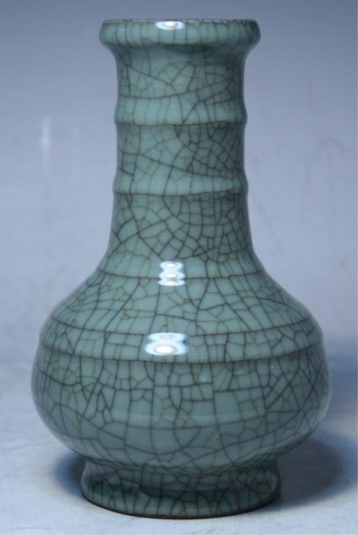 Chinese Guan Ware Vase Song Dynasty: Guan ware ceramic vase with ridged detail, China, Song dynasty (960-1279); unmarked. Dimensions: 7"H x 4-1/2" diameter