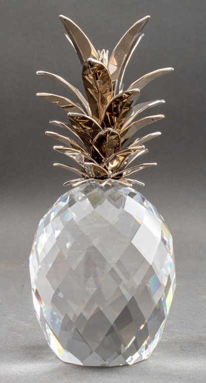 Swarovski Style Crystal Pineapple (1 of 11)