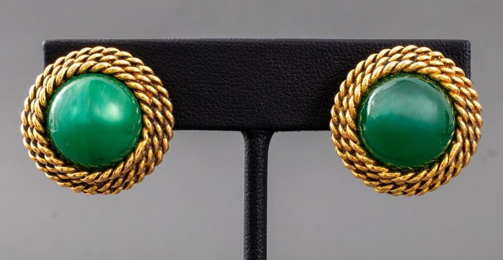 Chanel Vintage Gold-Tone Ropetwist Earclips, 1984 (1 of 6)