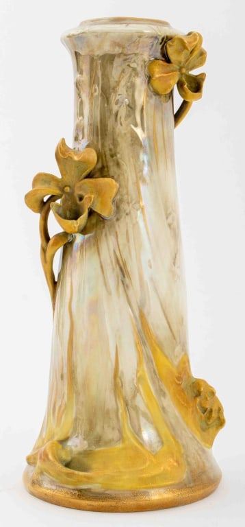 Turn-Teplitz Amphora Pottery Vase, ca. 1900 (1 of 11)