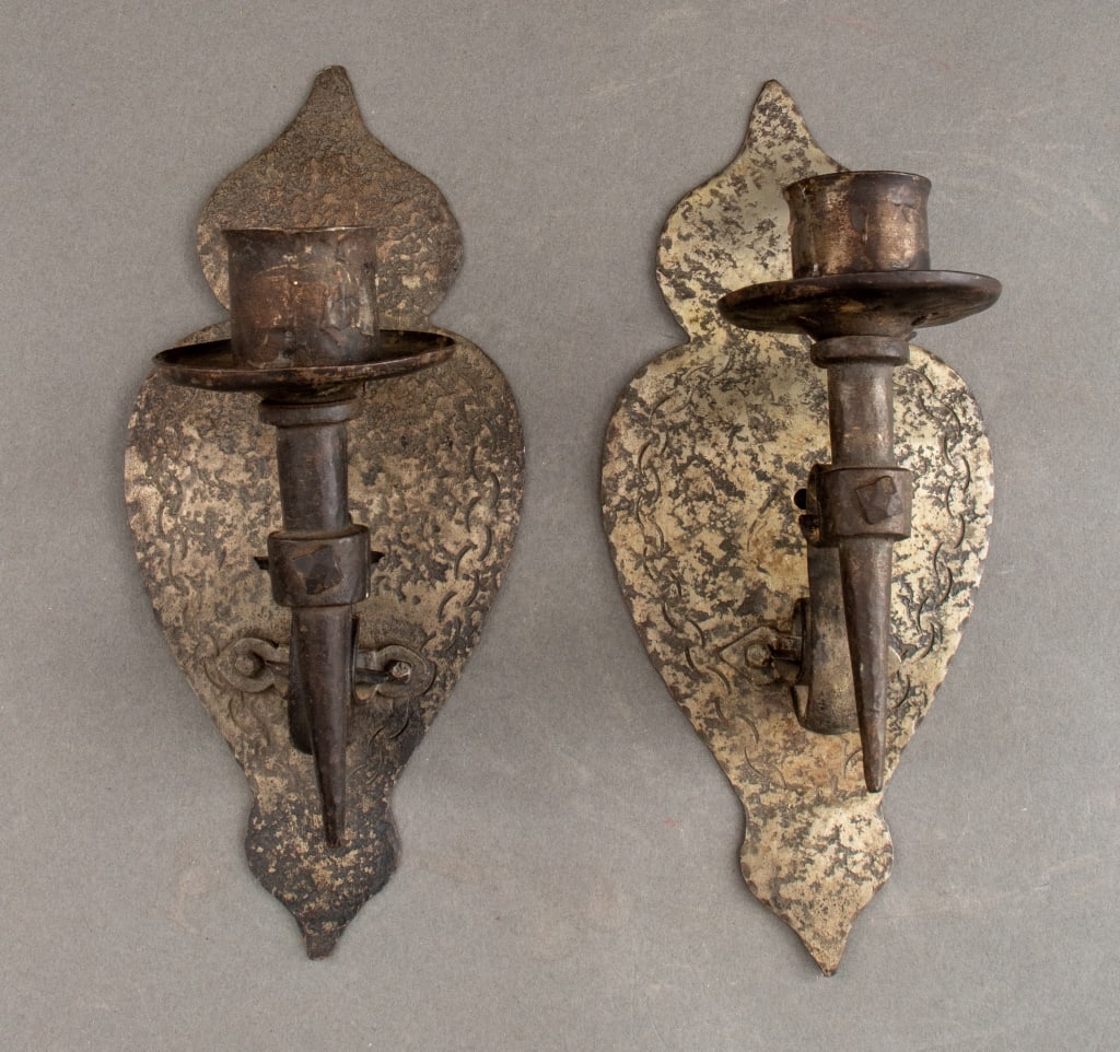 Arts & Crafts Wrought Iron Sconces, Pair (1 of 6)