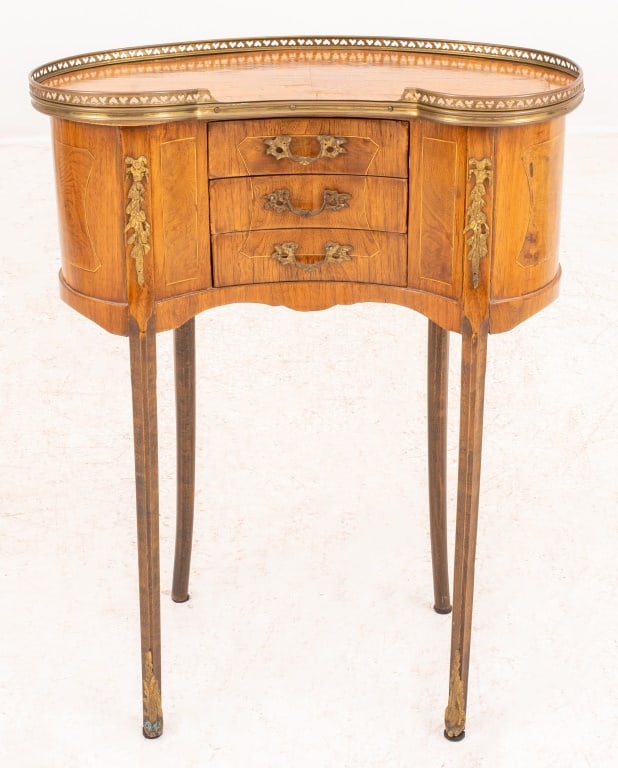 French Louis XV Style Marquetry Bean Side Table (1 of 10)