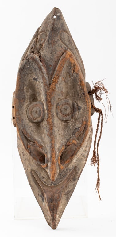 Iatmul Wood Carved Savi Mask, Papua New Guinea (1 of 5)
