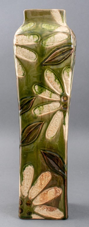 Vintage Green Glazed Floral Motif Art Pottery Vase (1 of 16)