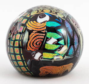 Peter Vanderlaan Studio Art Glass Paperweight (1 of 9)