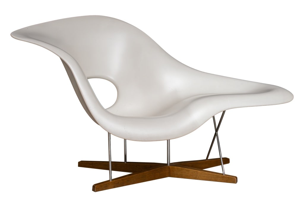 Charles & Ray Eames "La Chaise" Lounge Chair (1 of 13)