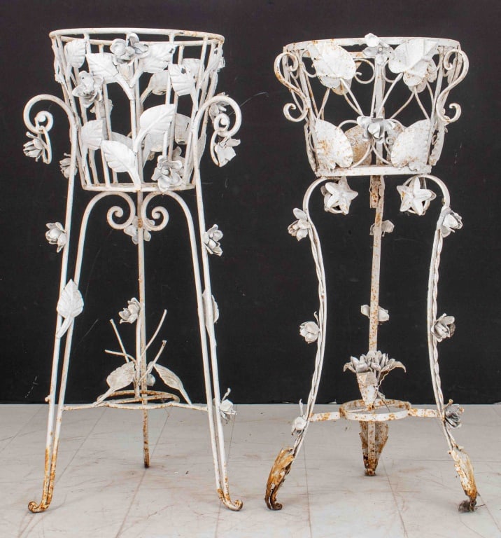 White Painted Wrought Iron Jardinieres, Pair (1 of 8)