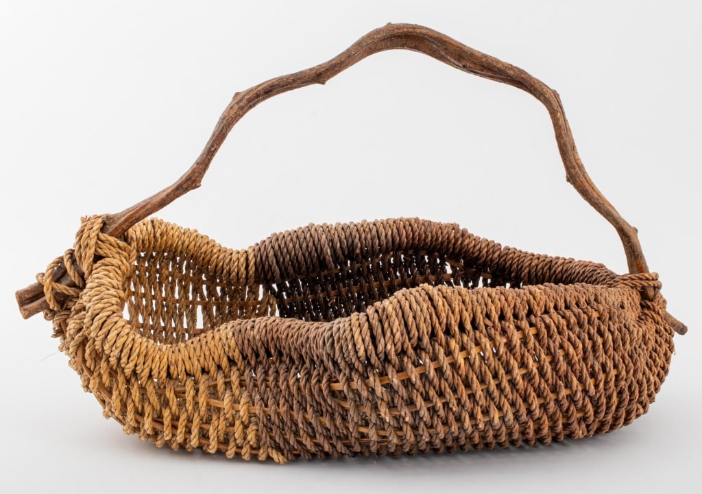 Americana Folk Art Hand-Woven Basket (1 of 9)
